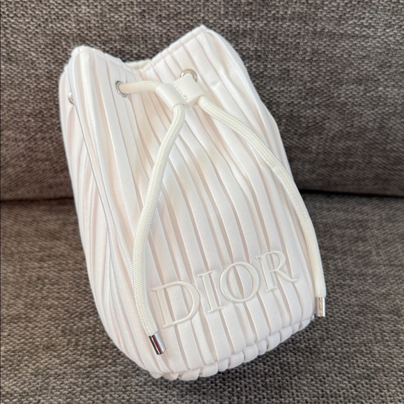 Dior Beauty Pleated Drawstring White Pouch Cosmetic Bag New Authentic - Picture 6 of 17